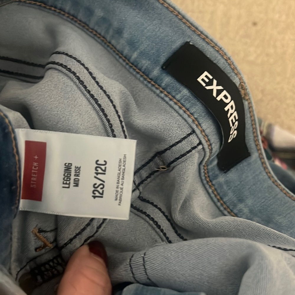 Express blue jeans size 12s